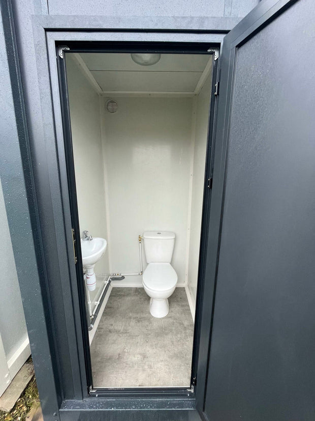 Eenvoudige WC-sanitairmodule – grijze kleur