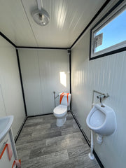 DUBBELE SANITAIRE CONTAINER 3,00 x 2,00 M