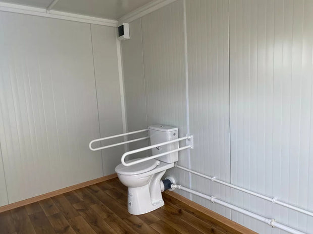 Sanitaire container voor mensen met een beperking Sanitaire container voor mensen met een beperking Toilet met oprit (Ref: 3907)
