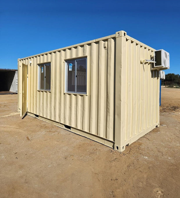 20-voet kantoorcontainer met airconditioning (Ref: 13011)